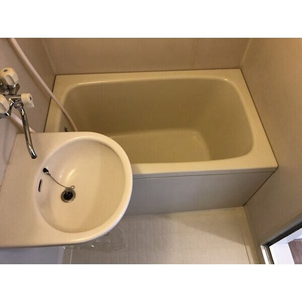 コーポ岩津の浴室