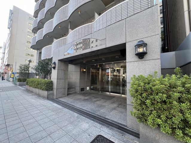 HOPECITY天神橋のエントランス