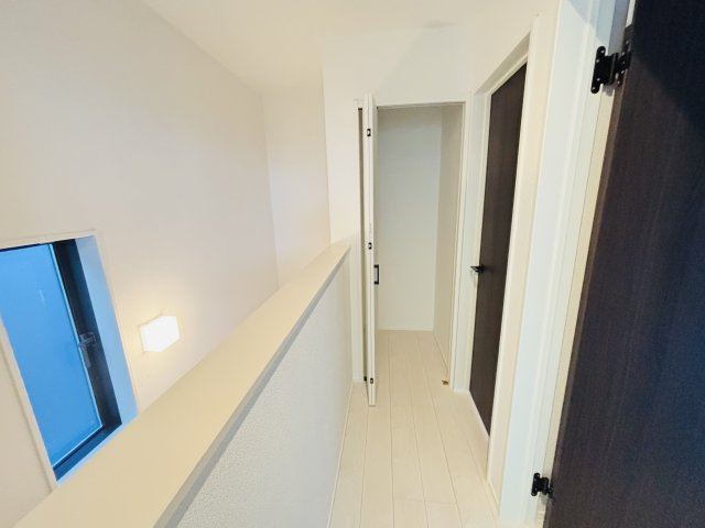 GRAFARE高浜市神明町2期｜名古屋市の戸建ならホームアップの収納|２階共用部にも収納スペース