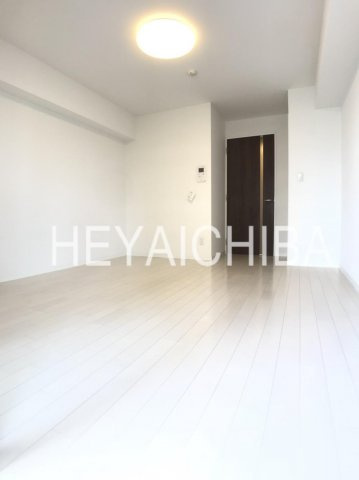 グランフォース三ノ輪の居間・リビング