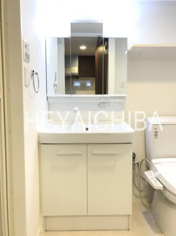 グランフォース三ノ輪の洗面所