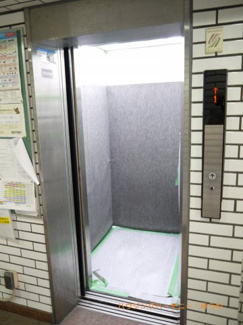 【その他共用部分】 | 勿論エレベーターが備え付けられています。