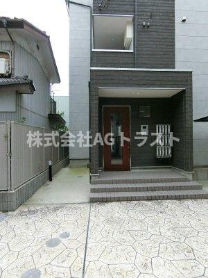 【エントランス】 | リブリ・8h4m