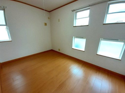 【内装】 | ジョイ・キープ・クニヤン