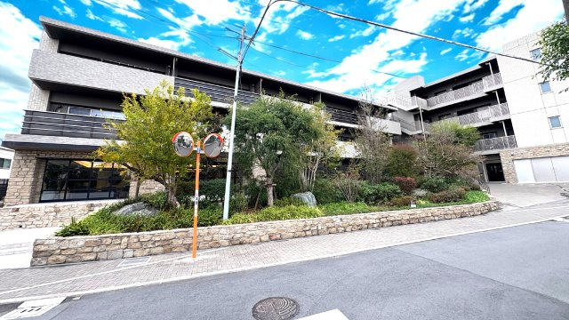 The Seaside Residence– 海辺の静寂と上質が調和するレジデンス –の外観