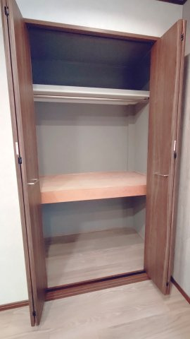 東大阪市御厨栄町2丁目　中古戸建の収納