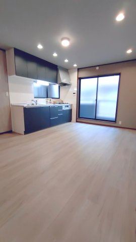 東大阪市御厨栄町2丁目　中古戸建のキッチン