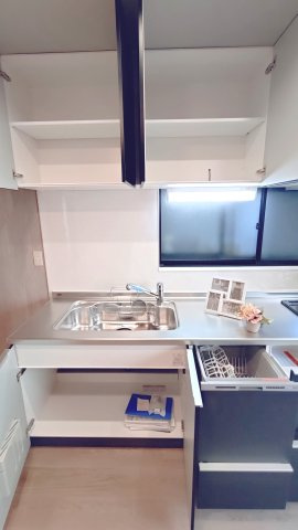 東大阪市御厨栄町2丁目　中古戸建のキッチン