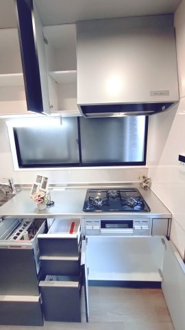 東大阪市御厨栄町2丁目　中古戸建のキッチン