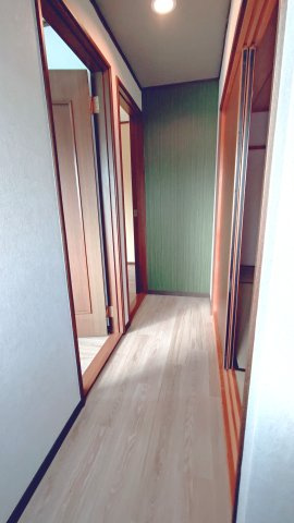 東大阪市御厨栄町2丁目　中古戸建の内装|3階廊下