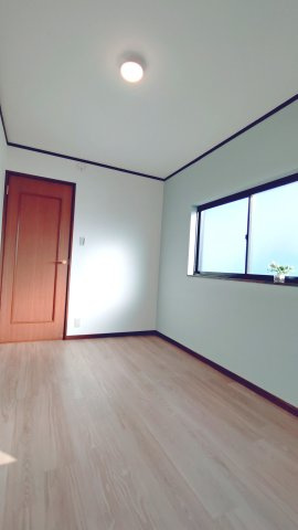 東大阪市御厨栄町2丁目　中古戸建の子供部屋