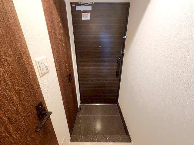 【玄関】
