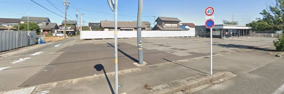 半田市岩滑西町4丁目　店舗の外観