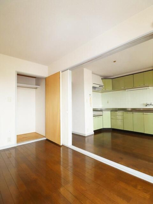 【居間・リビング】 | サクラハイツ