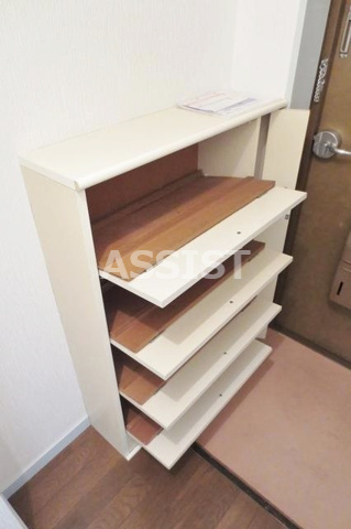 ロシェル和泉の玄関|別号室の参考写真です