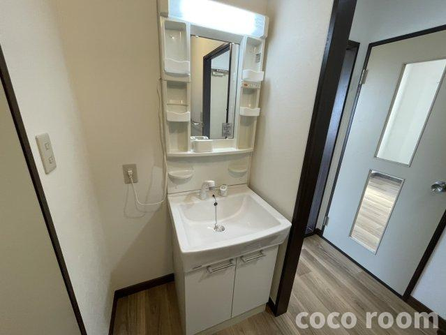 フレグランスにしがたBの洗面所