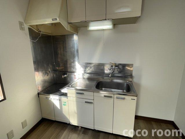 フレグランスにしがたBのキッチン