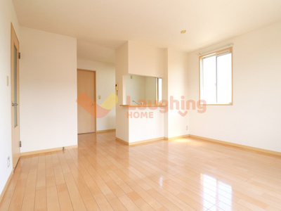 【居間・リビング】 | レシデンシア小森野A棟 | こちらの居間で趣味の時間をお楽しみください