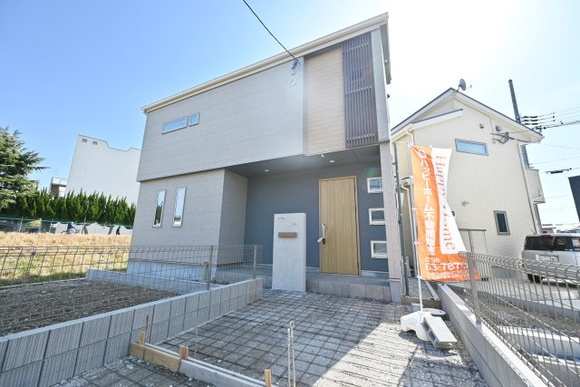 グランエスポワール中野北【全19区画】の外観|日々の暮らしの中に自然を感じることのできる全19区画の大型分譲地もいよいよ残り4区画。モデルハウス現地見学会開催中です。見学をご希望の方はお気軽にお問い合わせください。