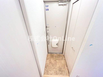 【玄関】 | ファヴォリート志紀南