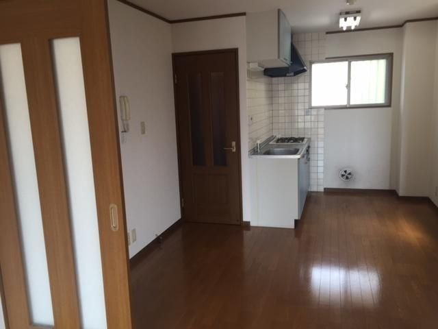 ＡＫマンションの居間・リビング