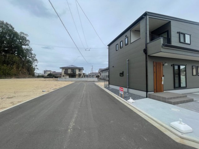 【前面道路含む現地写真】 | 今治市馬越町2丁目　建売住宅14号地
