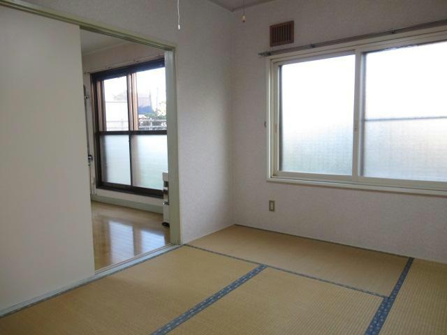 コーポ太陽の和室