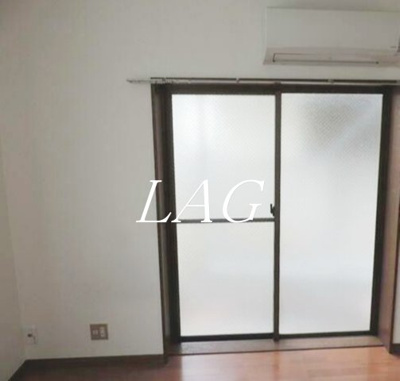 【居間・リビング】 | ビバリーハウス南台 | 洋室のお部屋です。