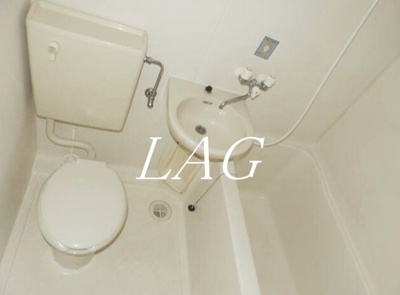 【浴室】 | ビバリーハウス南台 | お風呂です。