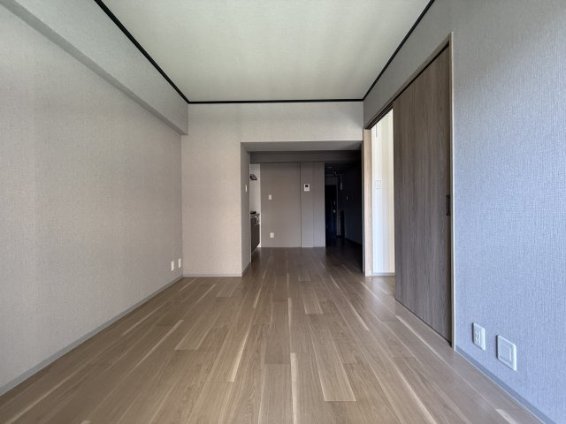 パルムハウス曽根の居間・リビング