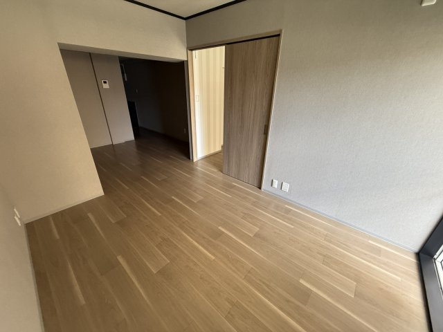 パルムハウス曽根の居間・リビング