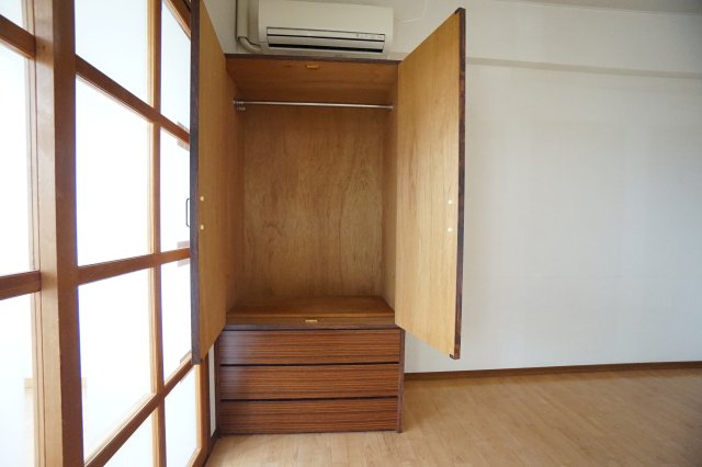 メゾン鳴鹿1番館の収納