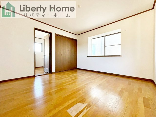 龍ケ崎市平台5丁目　中古戸建の寝室