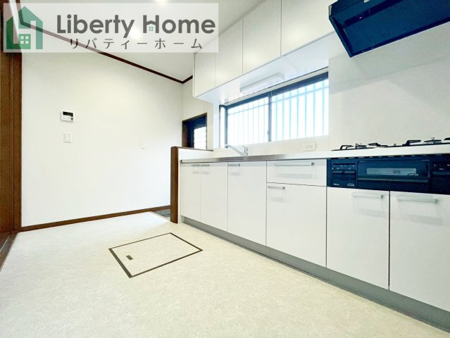 龍ケ崎市平台5丁目　中古戸建のキッチン