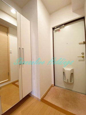 【玄関】 | プラムツリーガーデン | 大型シューズボックス付玄関