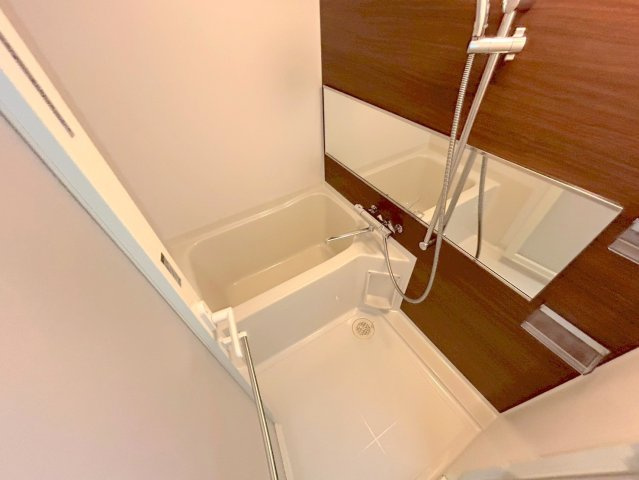 レオングラン新大阪レジデンスの浴室