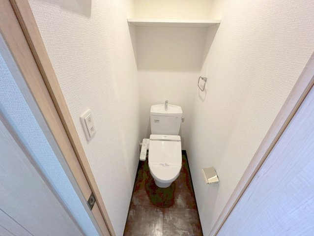 レオングラン新大阪レジデンスのトイレ