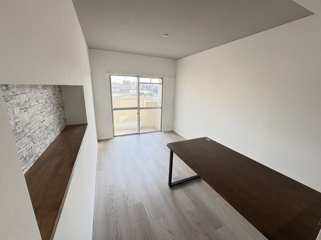 サンライフカトー（リノシス）の居間・リビング