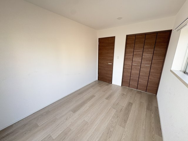 サンライフカトー（リノシス）の洋室