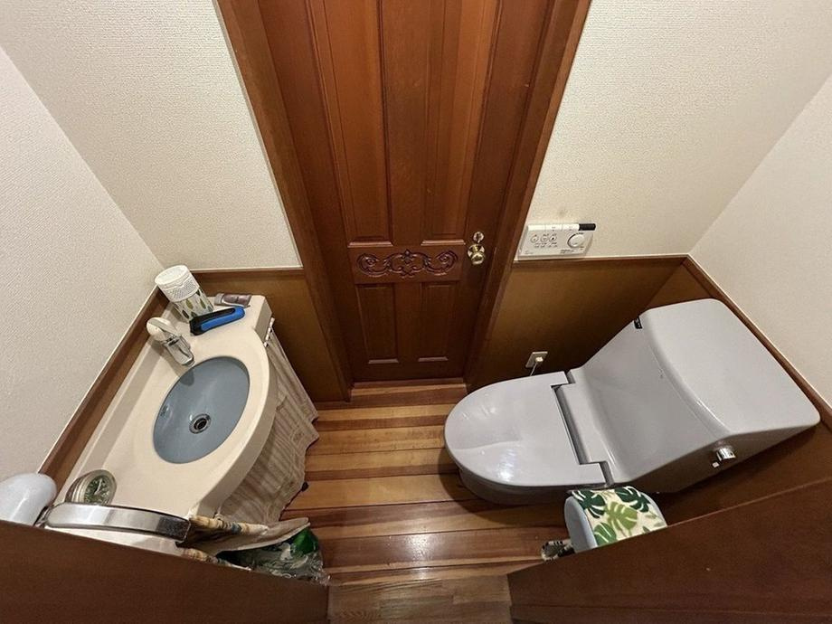 新橋町（緑園都市駅） 6500万円のトイレ