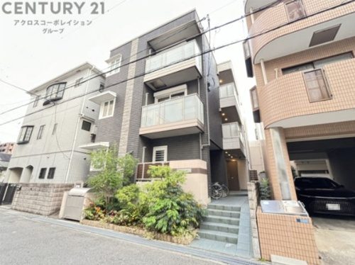 敷地内に駐輪場があります