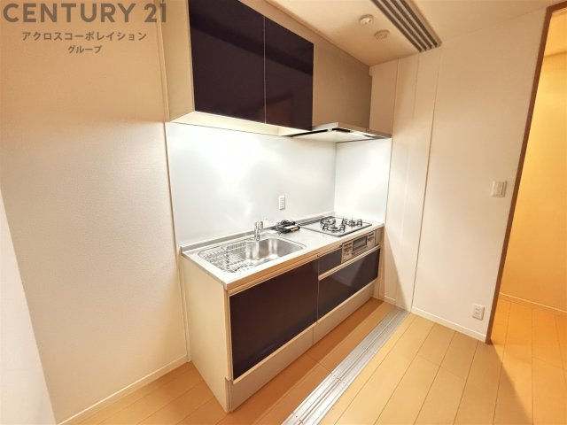3口ガスコンロ付きの使いやすいキッチン