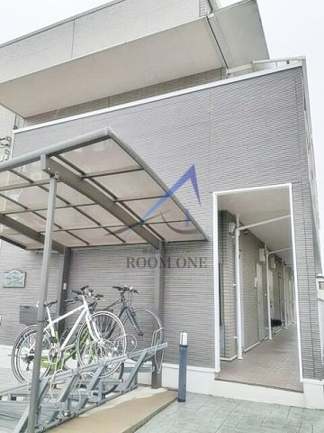 サニーハウスのエントランス|エントランスです。