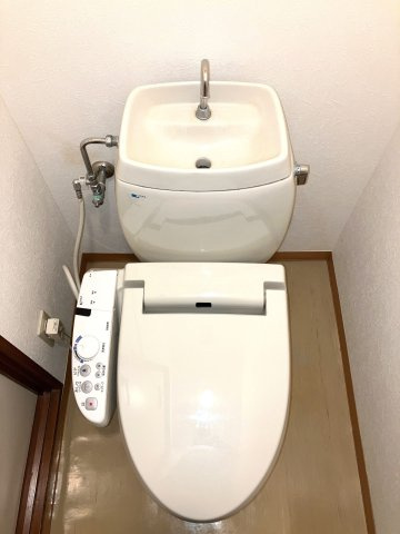 メゾン鳴鹿1番館のトイレ