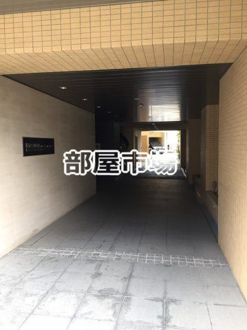 レジディア町屋 のエントランス