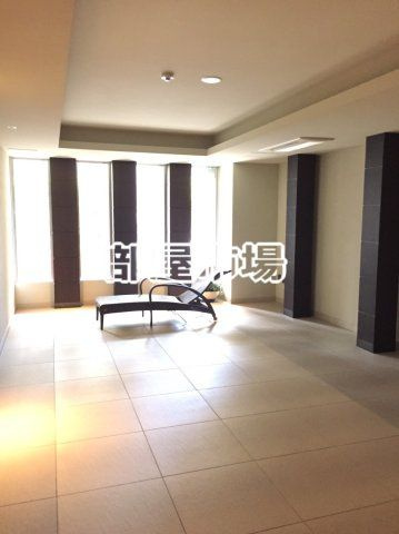 レジディア町屋 のロビー