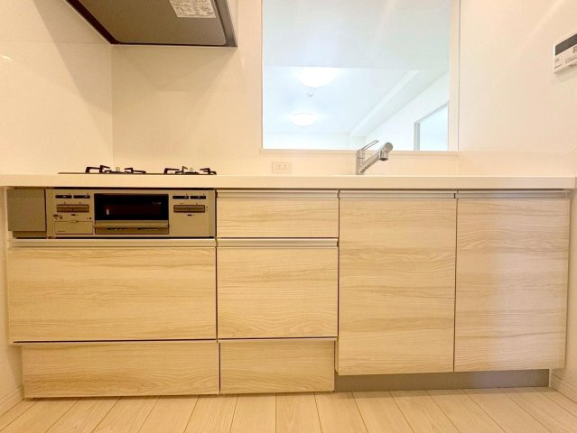 レーベンハイム西新井セレンティーネのキッチン