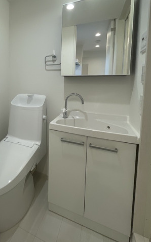 ガーデンテラス四ツ谷の独立洗面台|ガーデンテラス四ツ谷