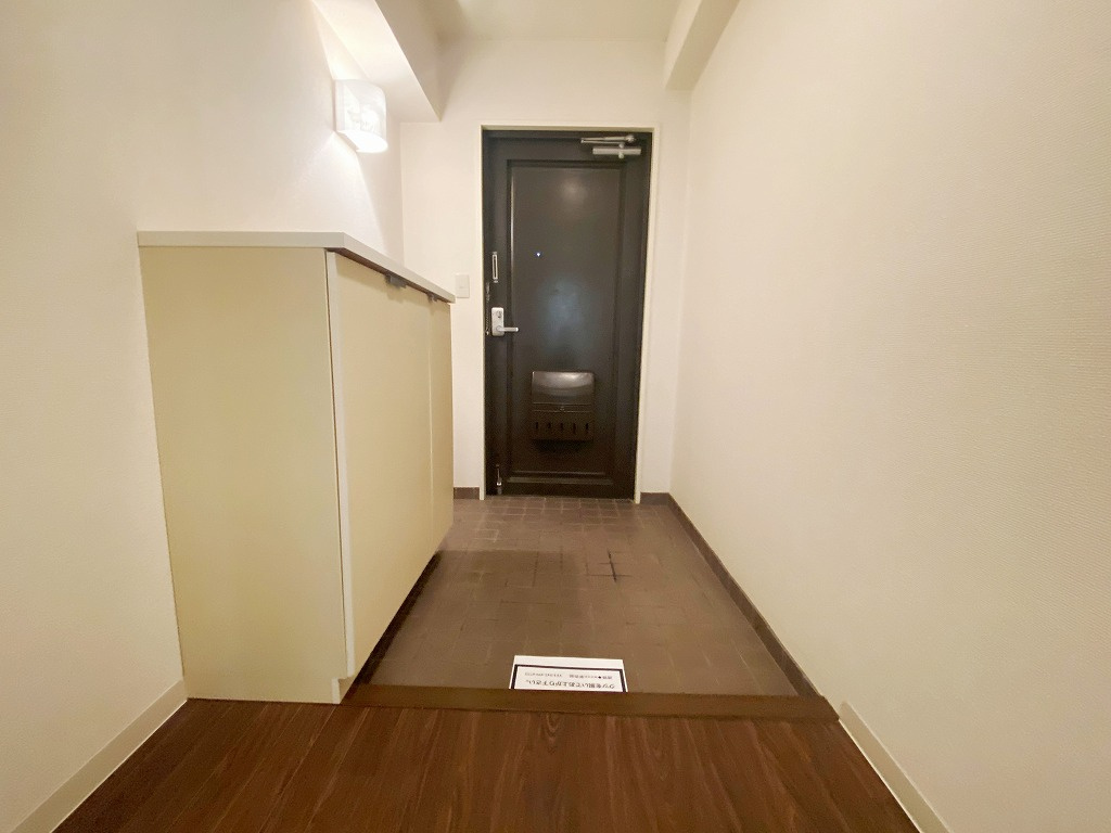 メゾンセレステの玄関