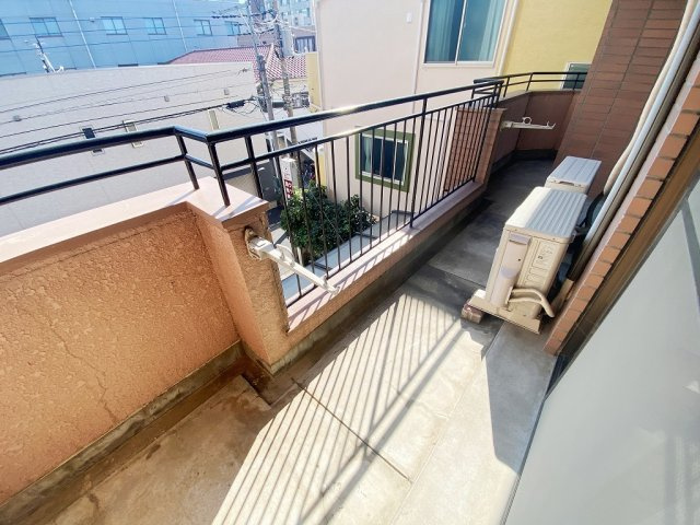 メゾンセレステのバルコニー